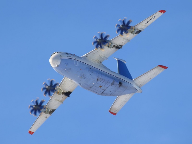 Antonov An-70